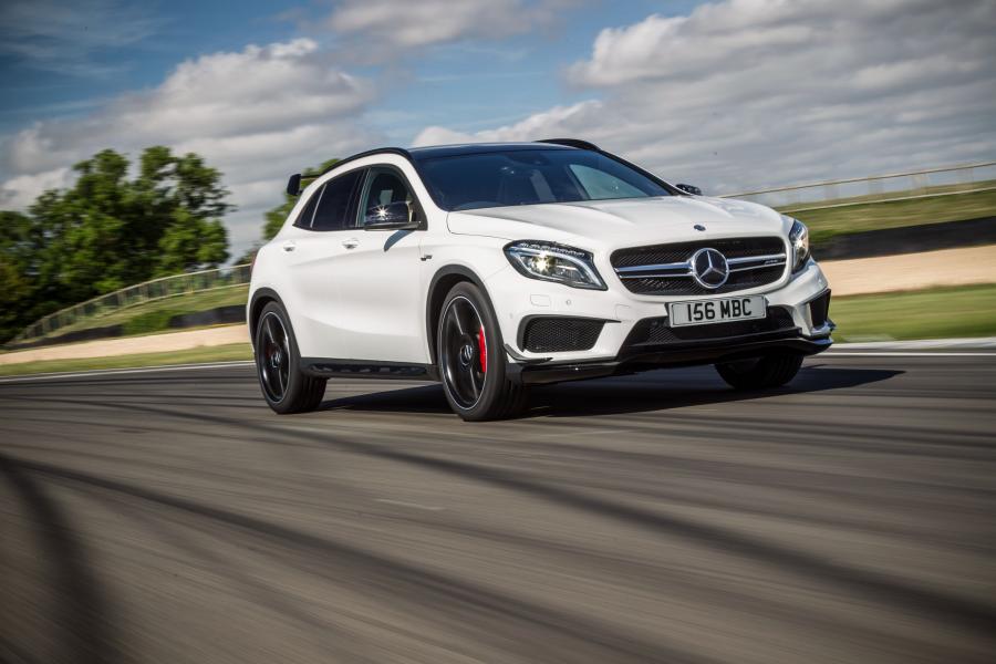  Mercedes-Benz GLA45 AMG 2014 года  (UK) (фото 3 из 23)